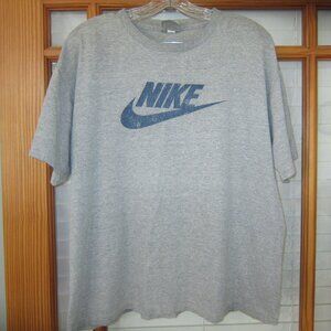 Nike Swoosh T-shirt Retro Men's Large Gray
